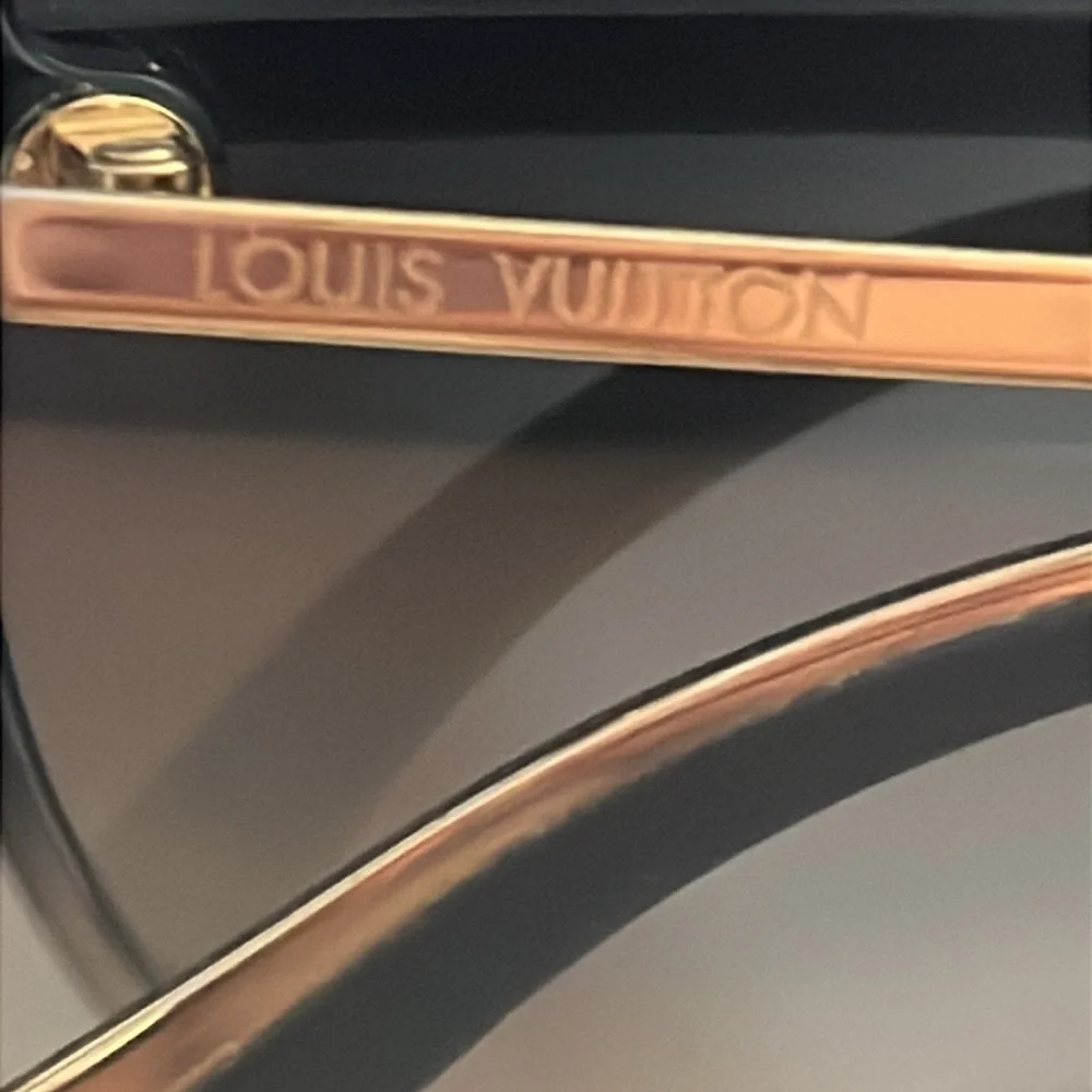 Good condition Rare Louis Vuitton Boogie Nights Sunglasses